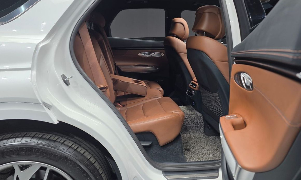 Genesis GV70 2.5T Gasoline AWD, 2023
