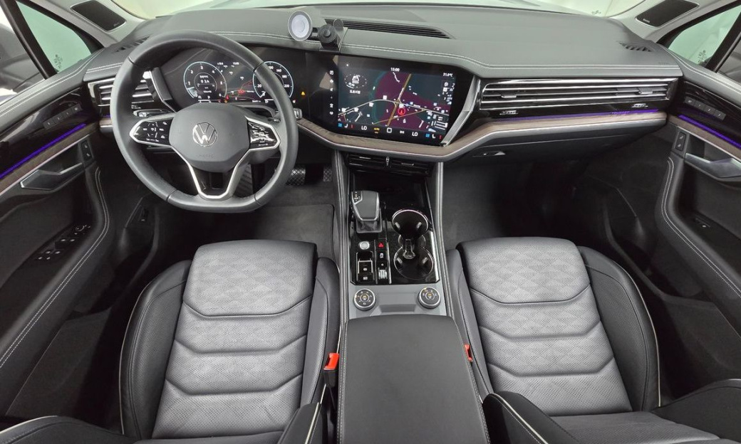 Volkswagen Touareg 3.0 TDI Prestige, 2024