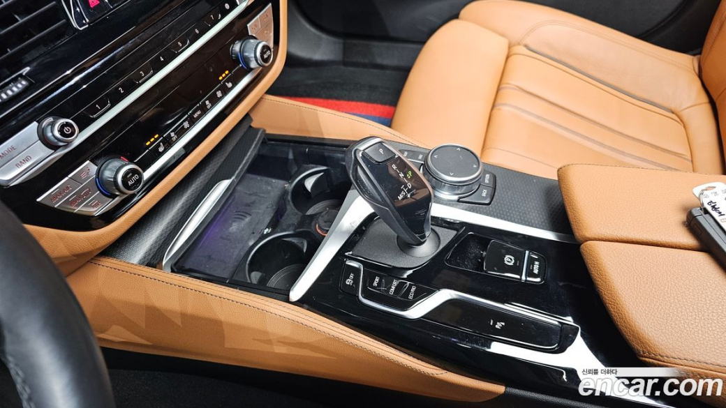 BMW 5-Series 520i M Sport, 2022