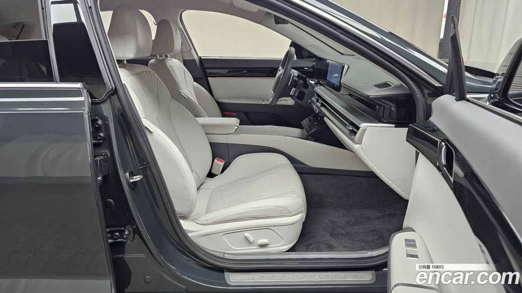 Hyundai Grandeur 2,5 Gasoline 2WD, 2023