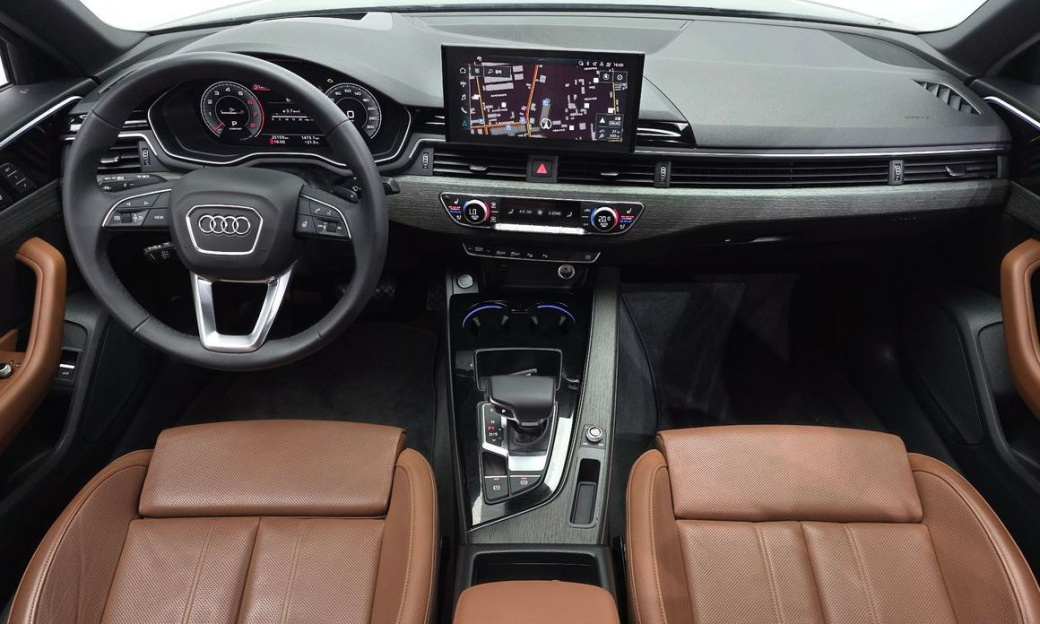 Audi A4 40 TFSI Premium, 2023