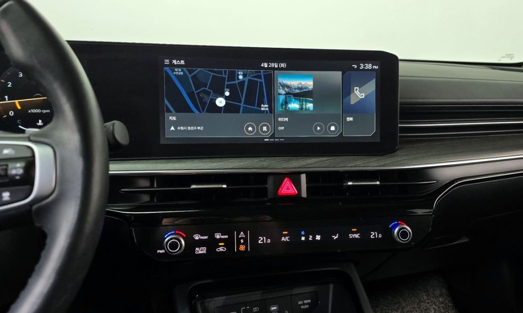 Kia K5 2.0, 2024