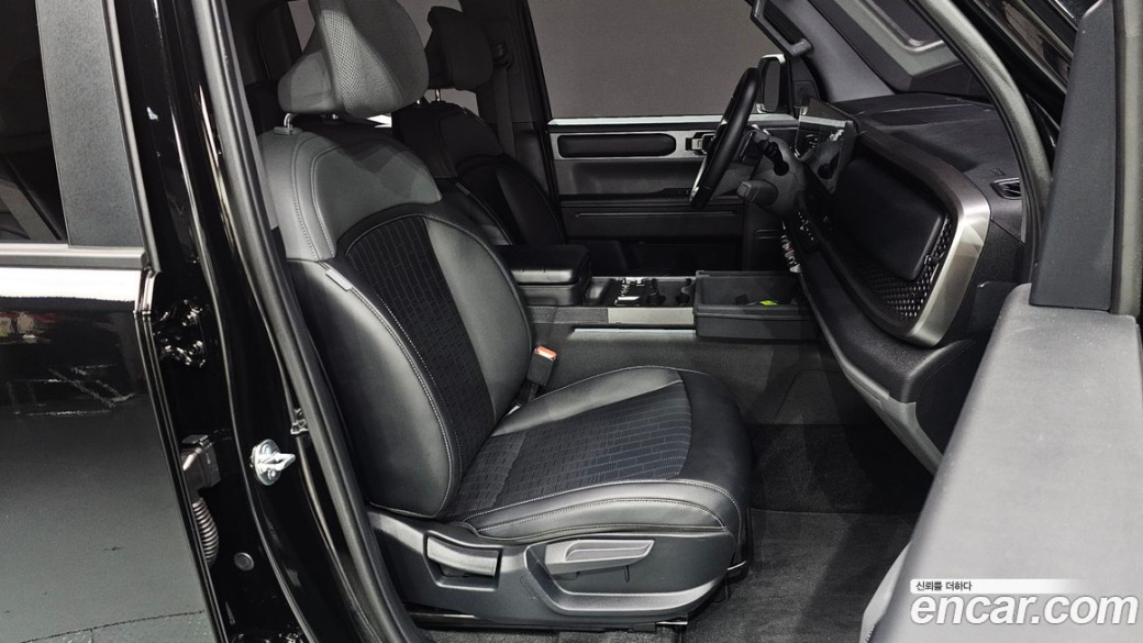 Kia Tasman 2.5T Gasoline 4WD, 2026