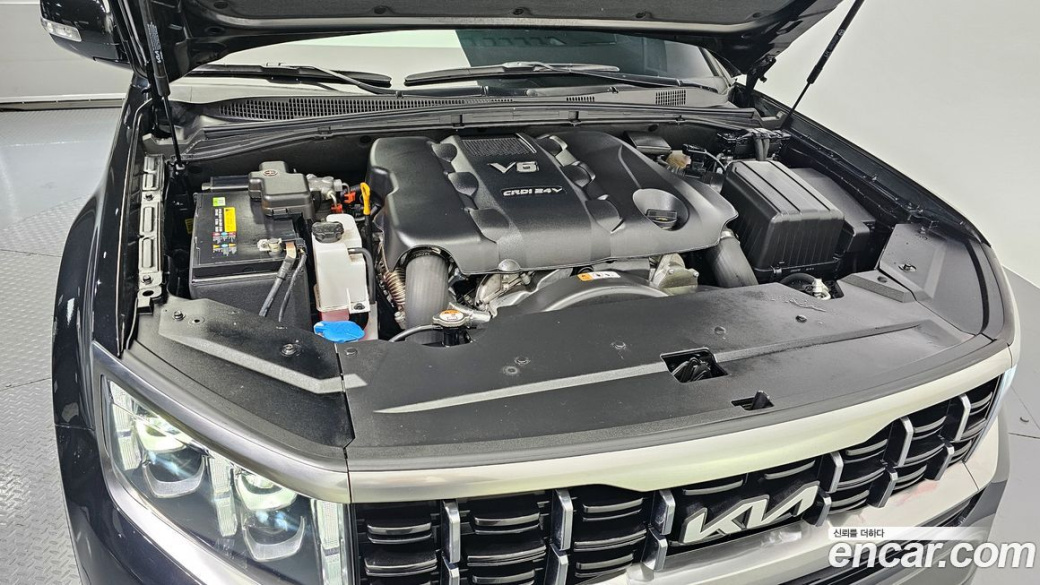 Kia Mohave Diesel 3.0 4WD 6-Seater, 2024
