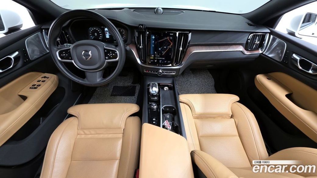 Volvo S60 B5 Inscription, 2022