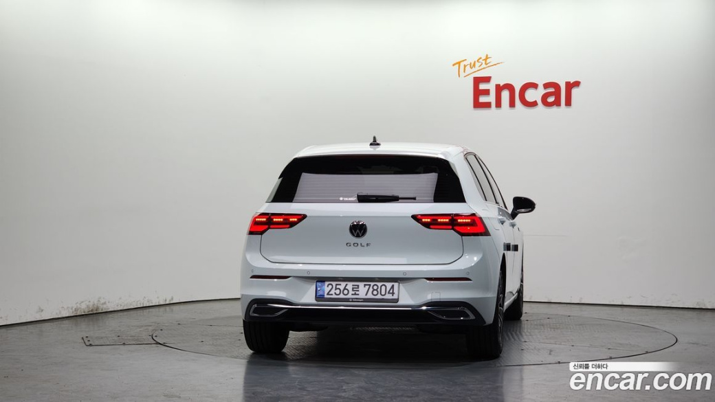 Volkswagen Golf 2.0 TDI Prestige, 2024