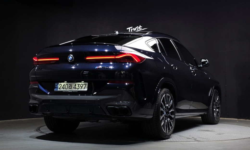 BMW X6 xDrive40i M Sport, 2024