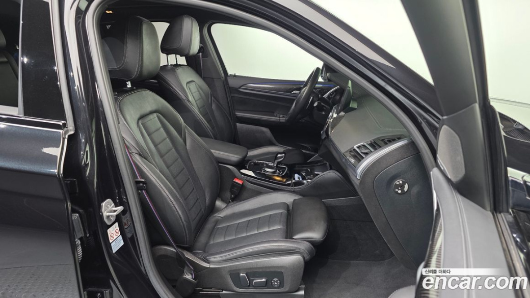 BMW X4 xDrive20i M Sports Pro, 2024