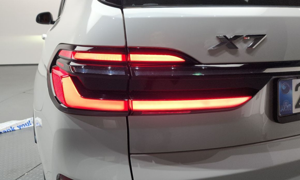 BMW X7 xDrive 40i M Sport 6STR, 2025