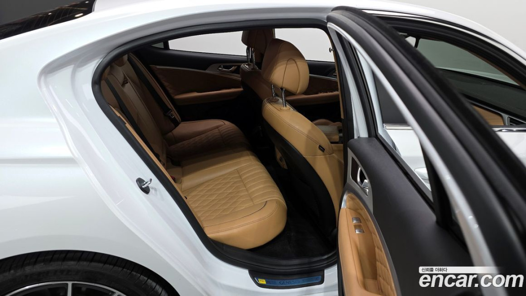 Genesis G70 Gasoline 2.5T 4WD, 2024