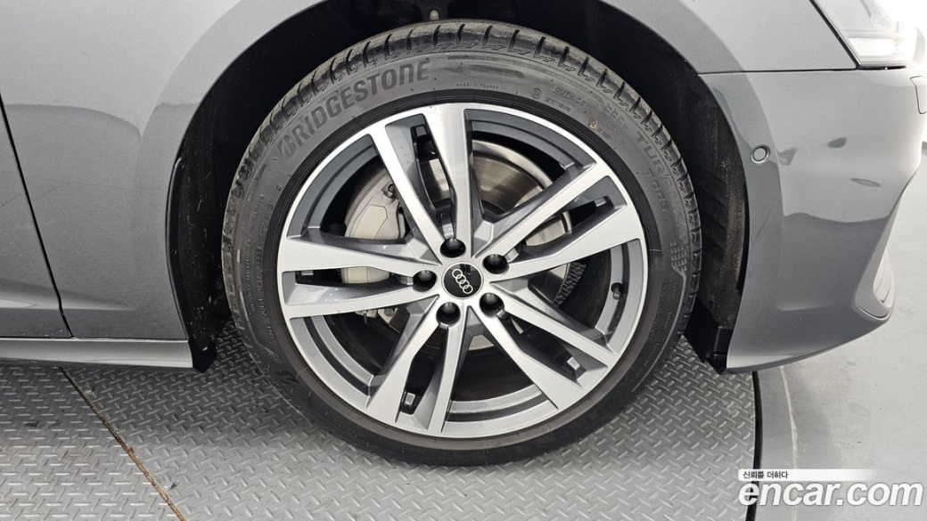 Audi A6 45 TFSI Premium, 2023