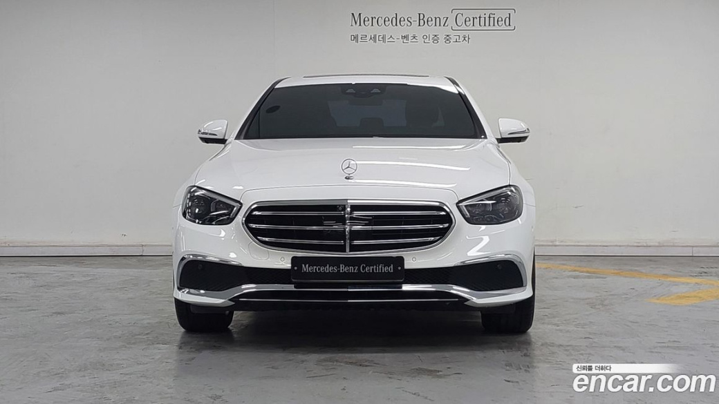 Mercedes-Benz E-Class E220d 4MATIC Exclusive, 2022