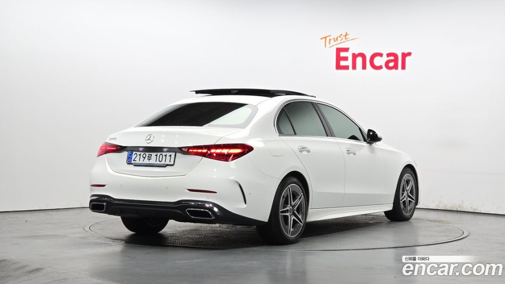 Mercedes-Benz C-Class C200 AMG Line, 2024