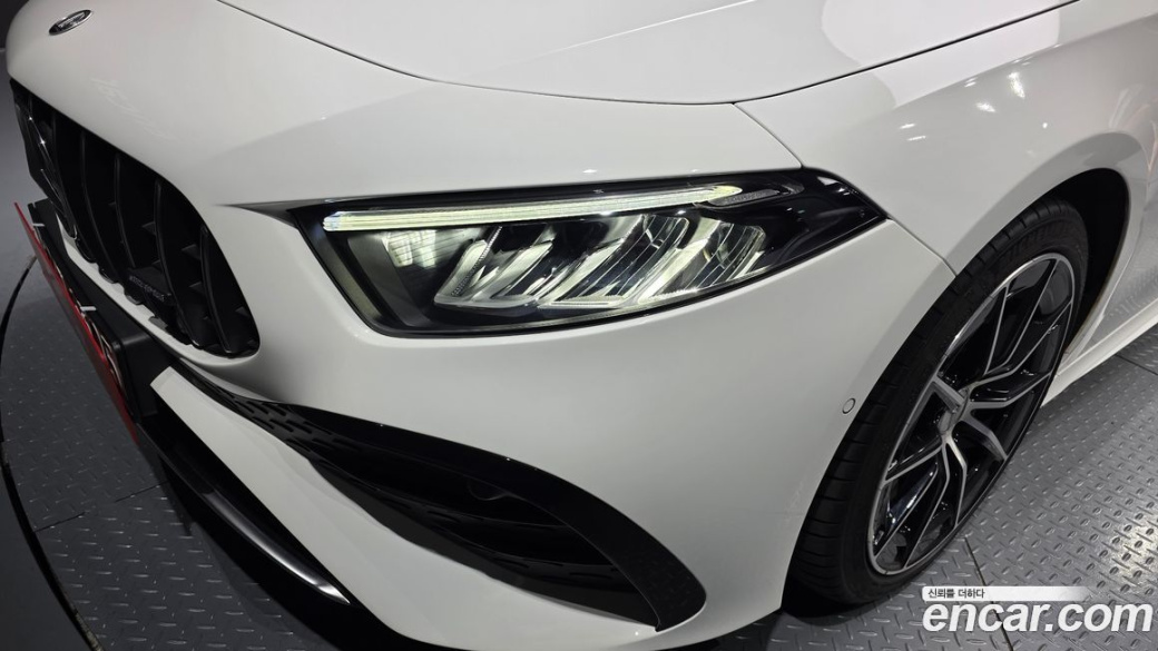 Mercedes-Benz A-Class AMG A35 4MATIC Sedan, 2024