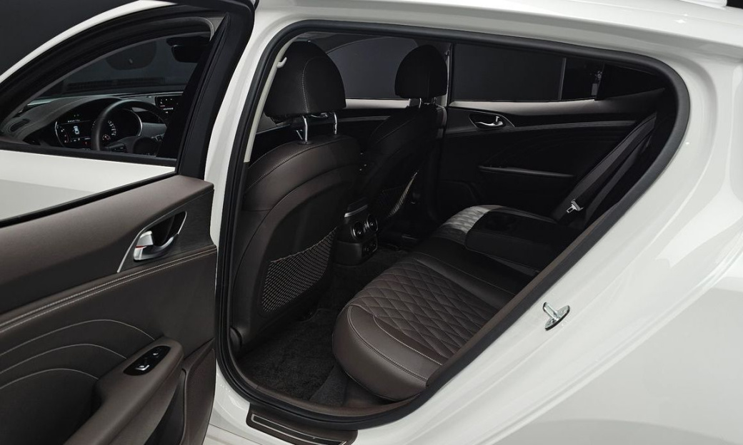 Kia Stinger 2.5 Masters, 2023