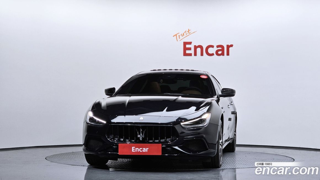 Maserati Ghibli 3.0 Modena, 2022