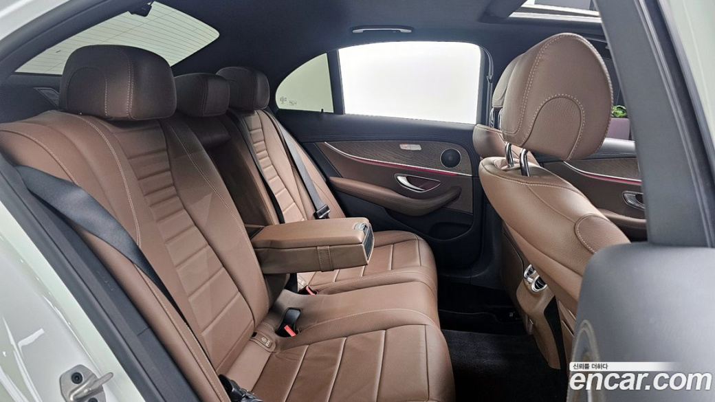Mercedes-Benz E-Class E250 Exclusive, 2022
