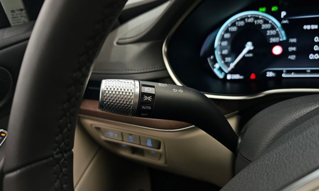 Genesis G80 Gasoline 2.5 Turbo AWD, 2024