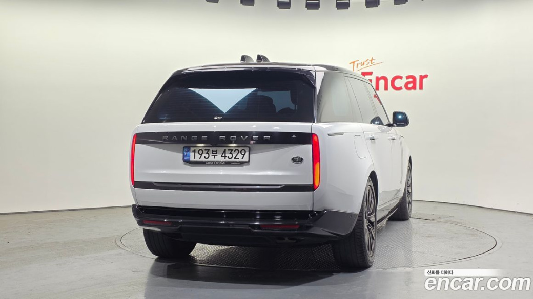 Land Rover Range Rover P530 Autobiography Long Wheel Base, 2023