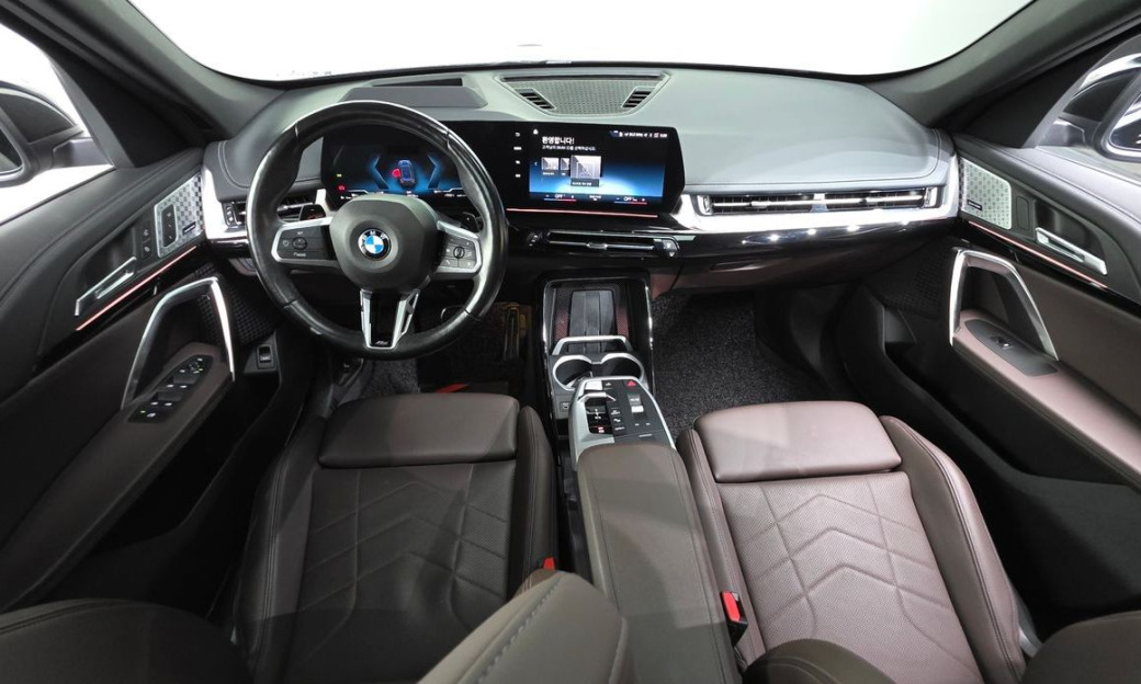 BMW X1 xDrive 20i M Sport, 2024
