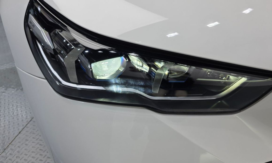BMW 5-Series 530i xDrive M Sport, 2024