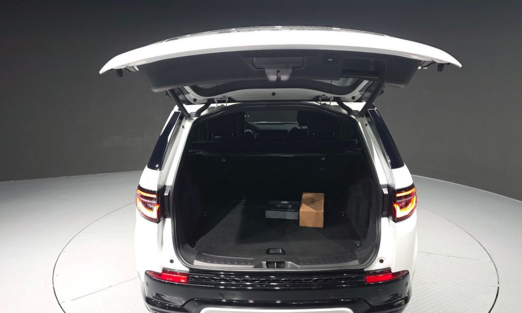 Land Rover Discovery Sport P250 Dynamic SE, 2025