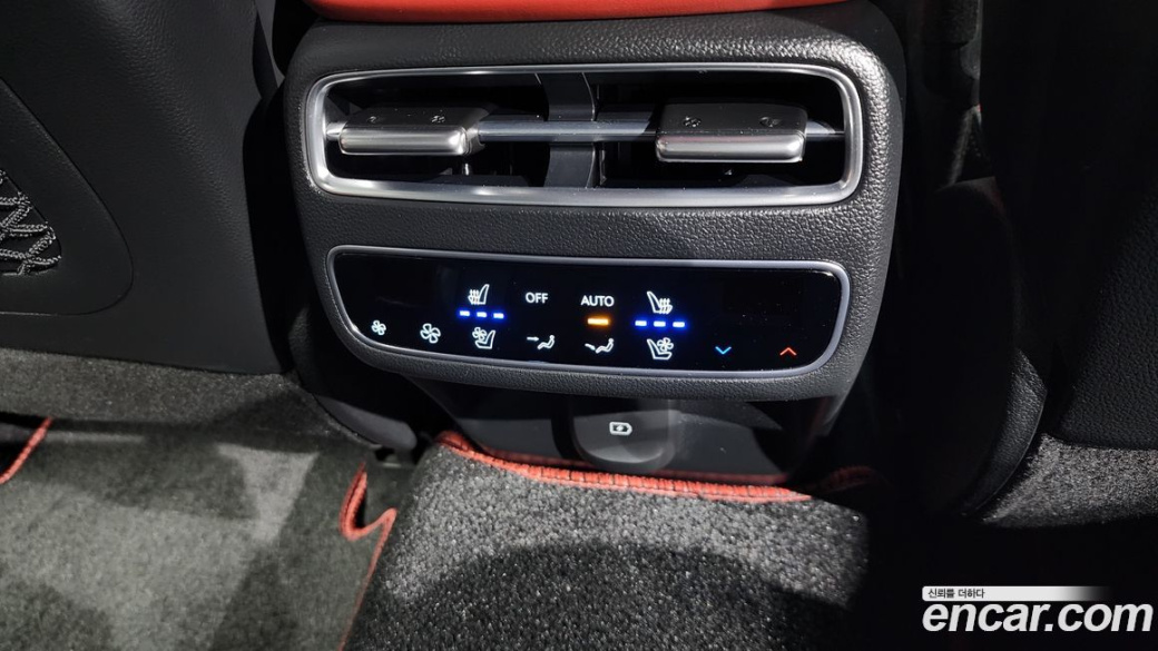 Genesis GV70 2.5T Gasoline 2WD, 2025