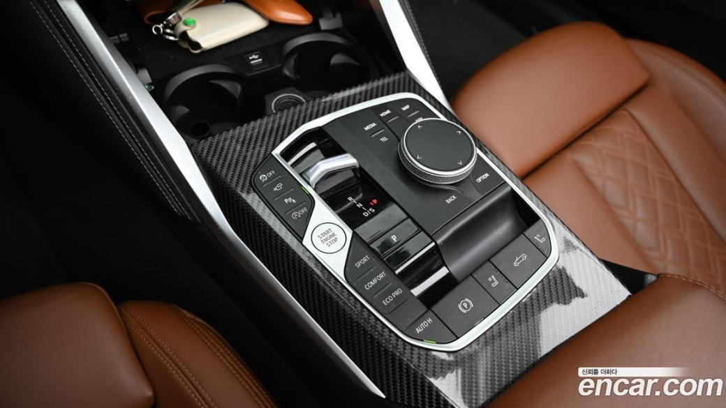 BMW 4-Series M440i xDrive Convertible, 2024