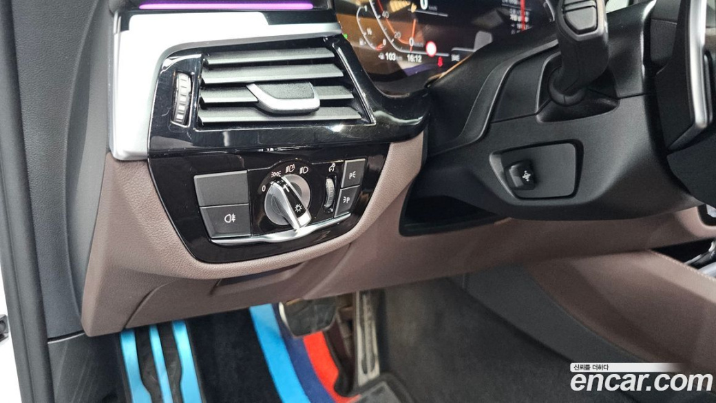 BMW Gran Turismo 630i xDrive M Sport, 2024
