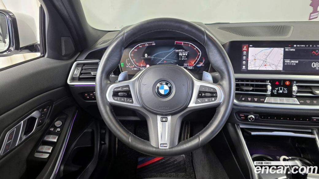 BMW 3-Series 320i M Sport, 2022