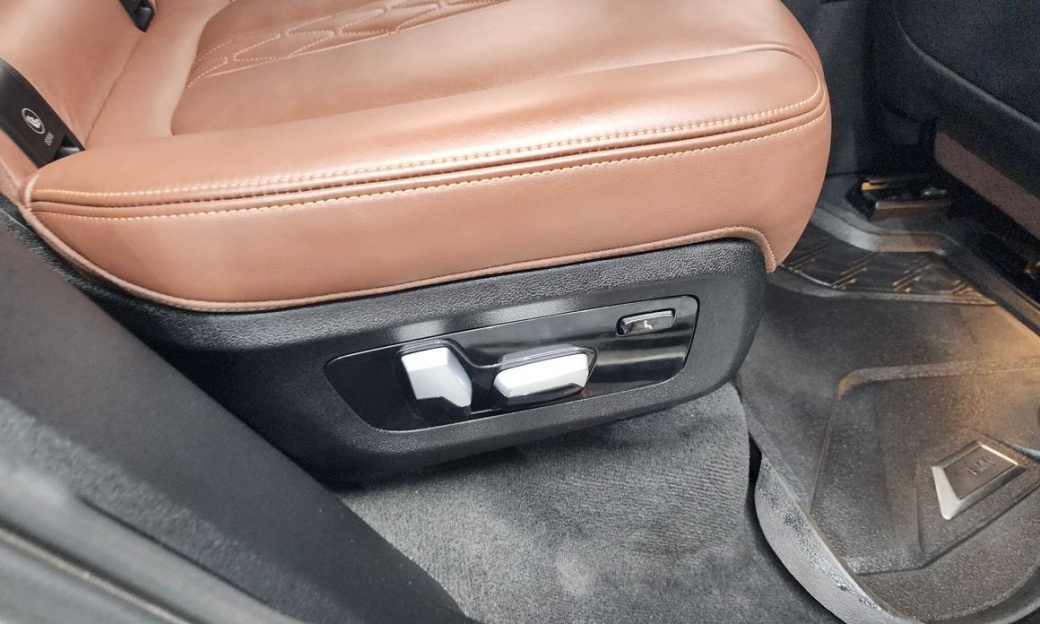 BMW X5 xDrive 30d xLine, 2022