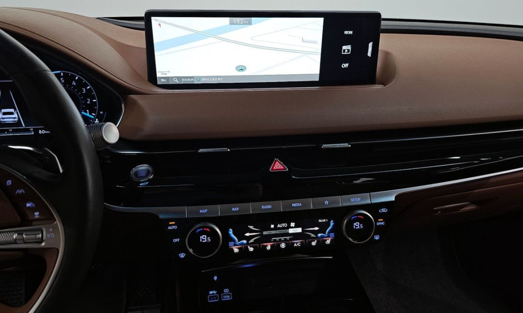 Genesis G80 Gasoline 2.5 Turbo AWD, 2023