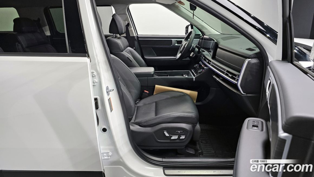 Hyundai Santafe Gasoline 2.5T 2WD, 2024