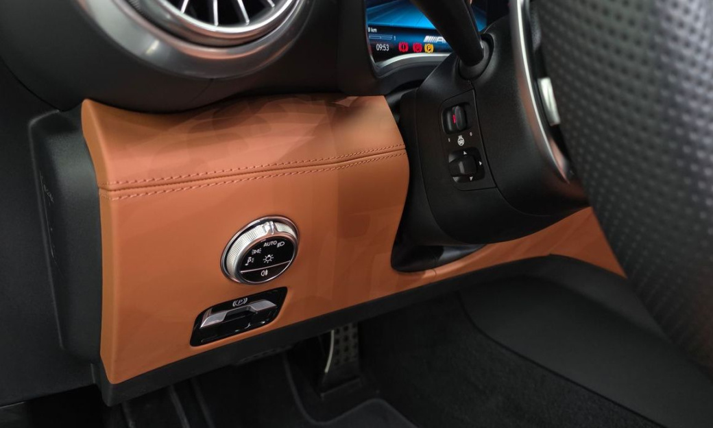 Mercedes-Benz SL-Class AMG SL63 4MATIC+, 2023
