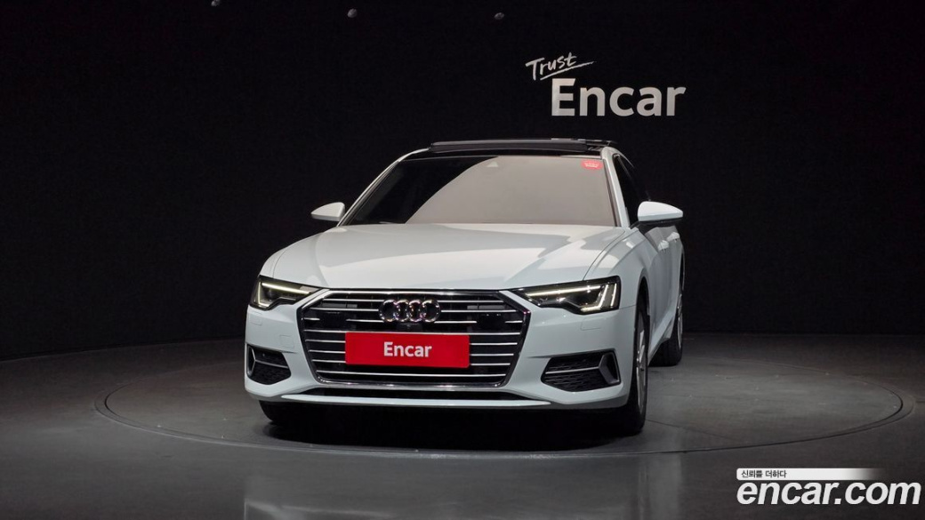 Audi A6 45 TFSI, 2023