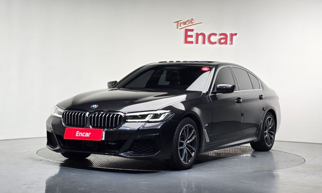 BMW 5-Series 523d M Sport, 2023