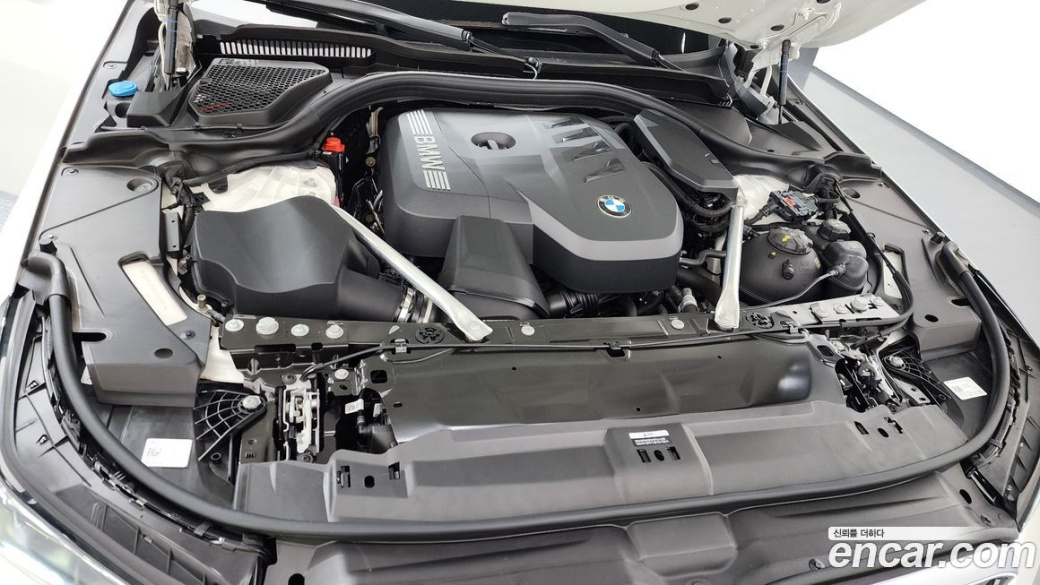 BMW 5-Series 530i xDrive M Sport, 2025