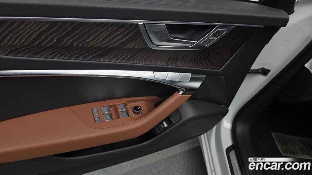 Audi A6 45 TFSI Premium, 2023