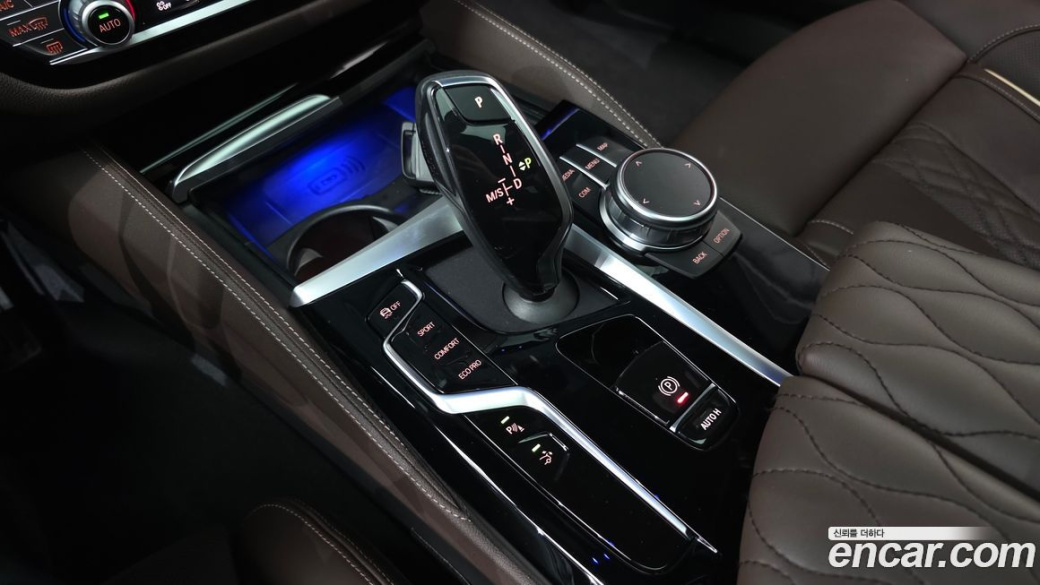 BMW Gran Turismo 640i xDrive M Sport, 2023