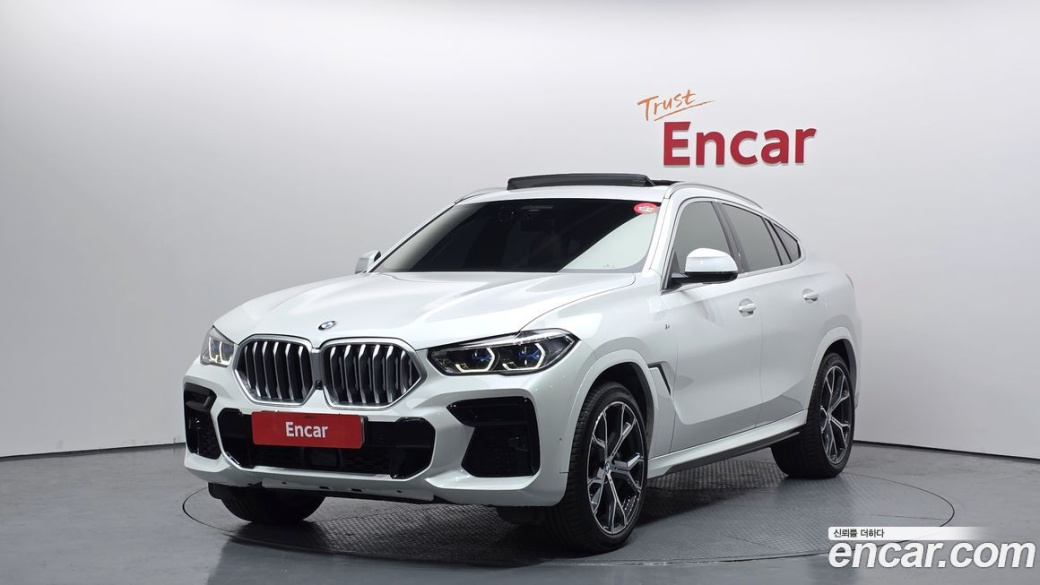 BMW X6 xDrive40i M Sport, 2022