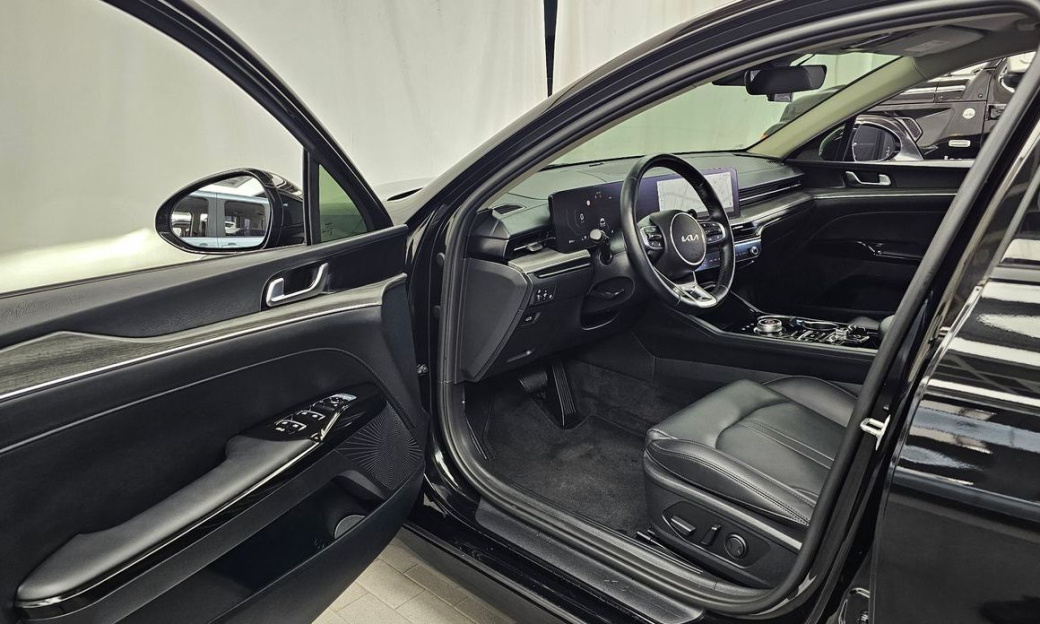 Kia K5 2.0, 2024