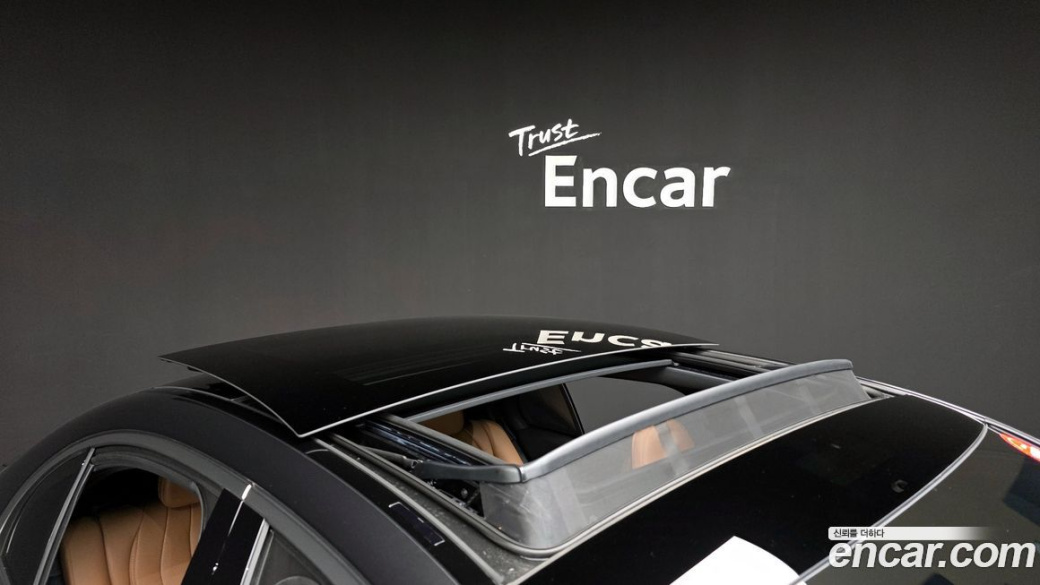 Mercedes-Benz E-Class E200 AMG Line, 2026