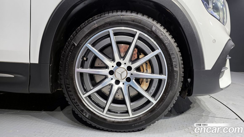 Mercedes-Benz GLB-Class AMG GLB35 4MATIC, 2021