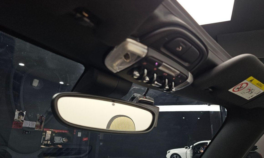 Mini Cooper Convertible Resolute Edition, 2024