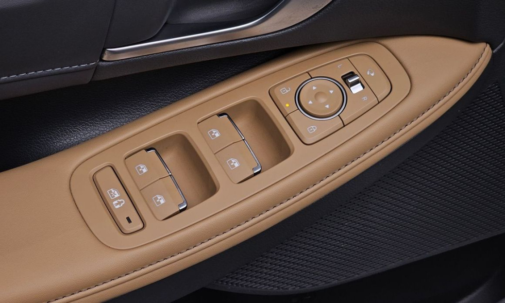 Hyundai Sonata 2.0, 2024