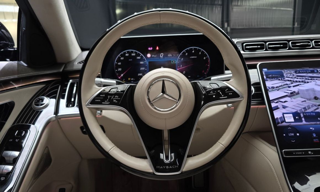 Mercedes-Benz S-Class Maybach S580 4MATIC, 2023