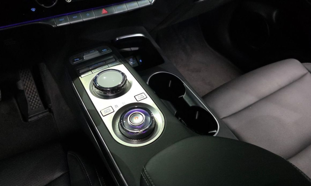 Genesis GV70 2.5T Gasoline 2WD, 2022