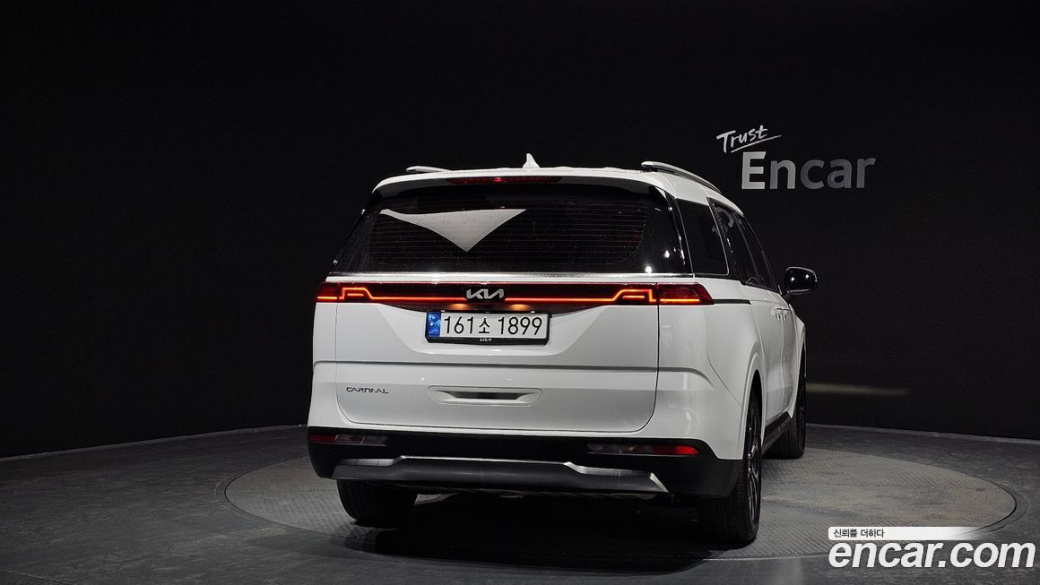 Kia Carnival 9-Seater Noblesse, 2023