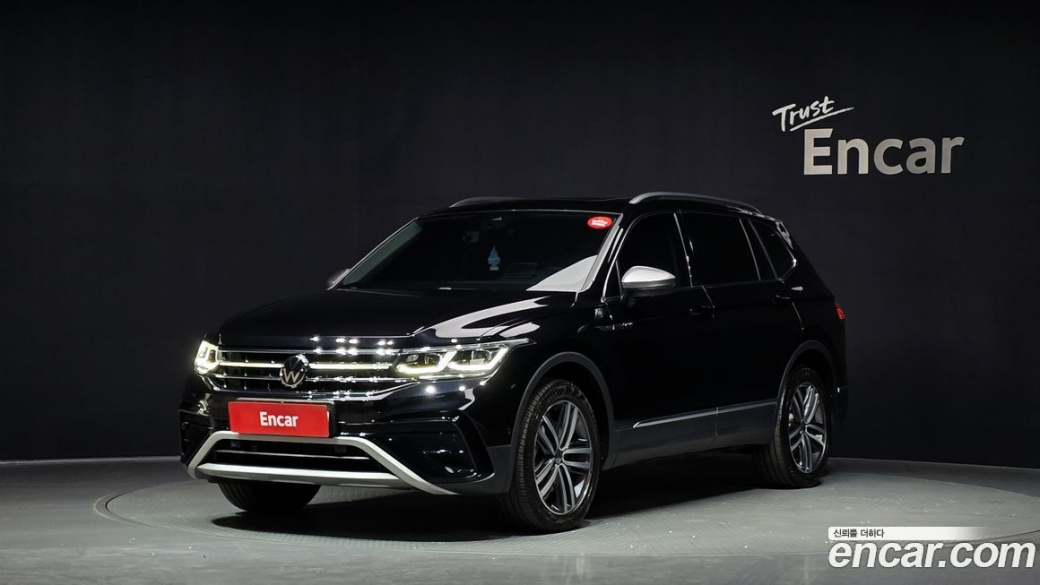 Volkswagen Tiguan 2.0 TSI Prestige, 2023