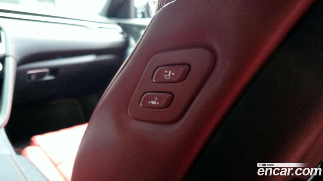 Genesis G70 Gasoline 2.5T 4WD, 2024